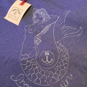 Iron and Resin Blue T-shirt short sleeve